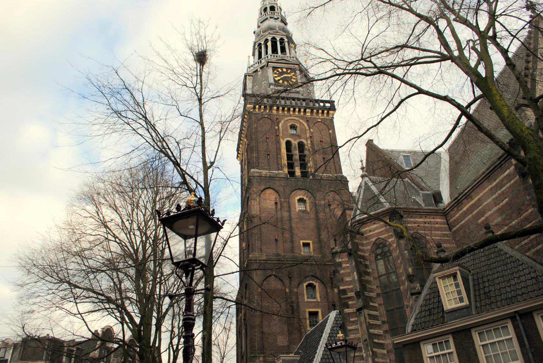 amsterdam-iglesia-vieja-oudekerk