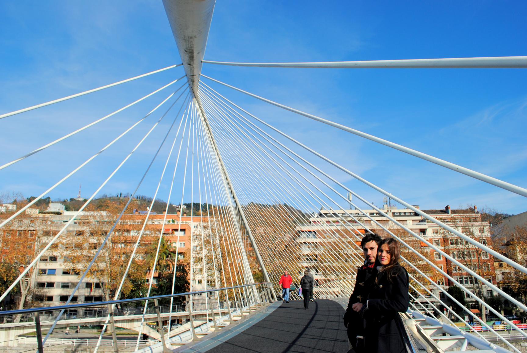 que-ver-bilbao-zubizuri-puente-calatrava