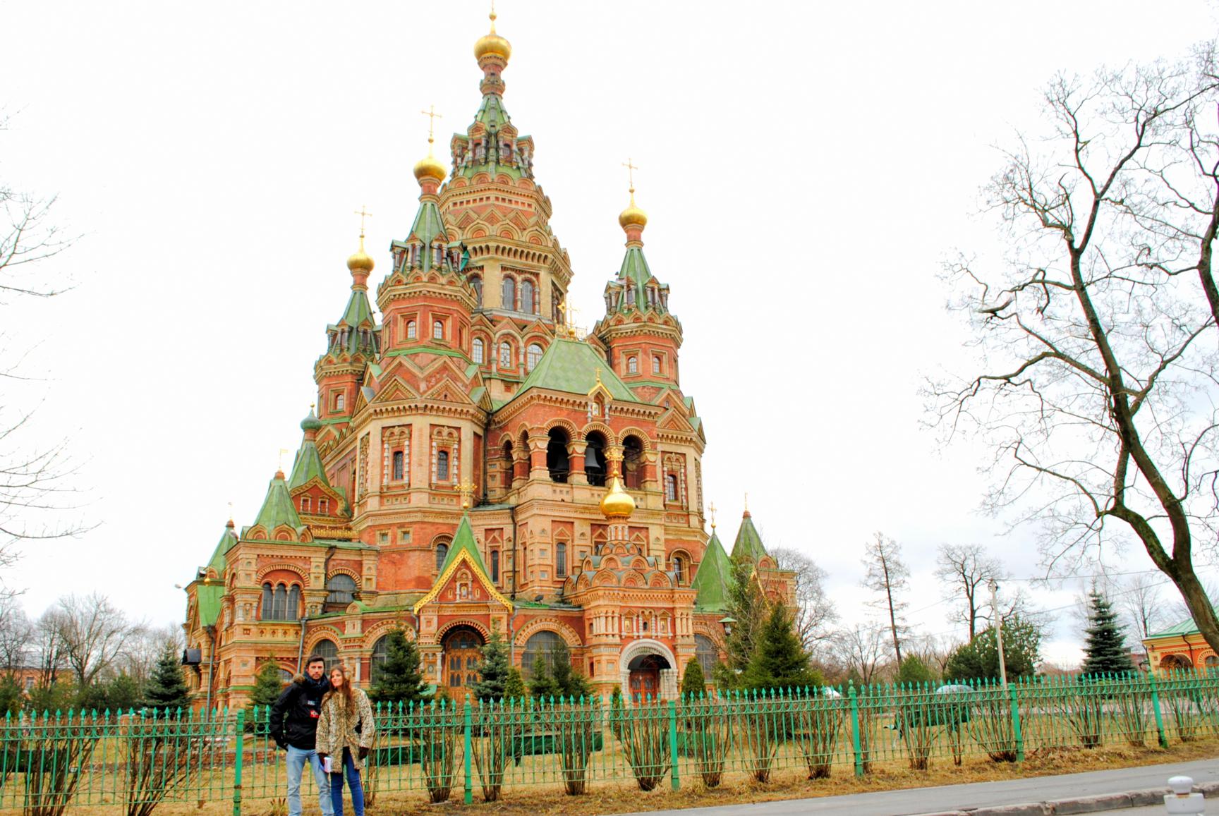 Catedral de los Santos Pedro y Pablo. Peterhof, Rusia, 2015.